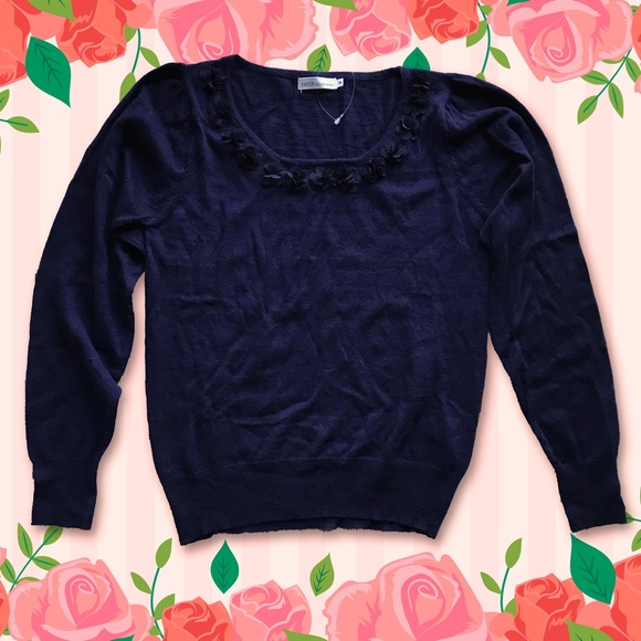 Sweaters - Cute Floral Sweater from Japan 💙🖤🌼🌼🌼